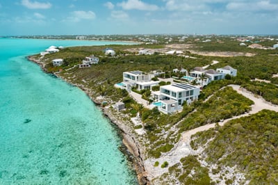 Luxury Villa Photo #22