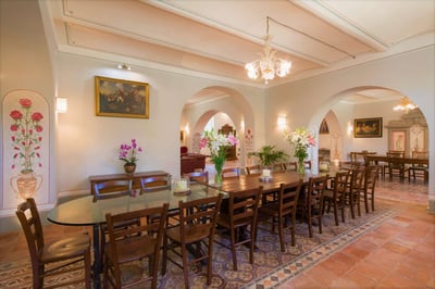 Luxury Villa Photo #18