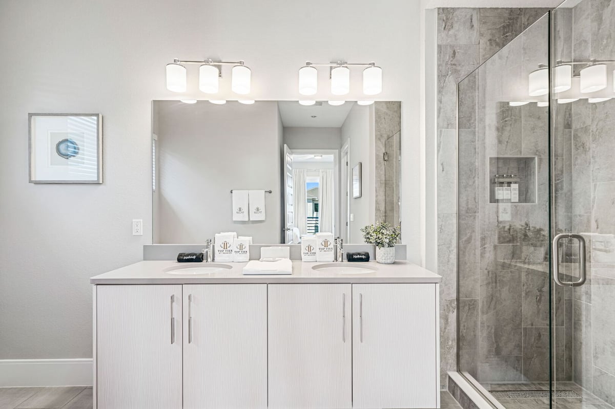 Reunion Tropical Retreat