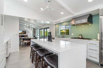 Luxury Villa Photo #38