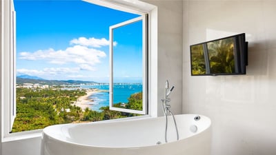 Luxury Villa Photo #37