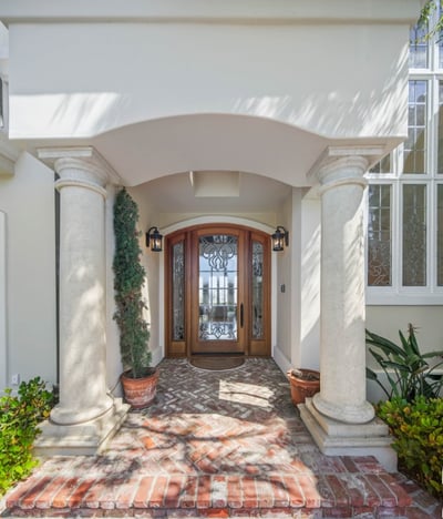 Luxury Villa Photo #12
