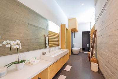 Luxury Villa Photo #42