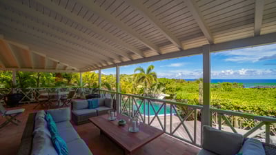 Luxury Villa Photo #11