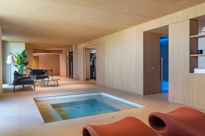 Luxury Villa Photo #23