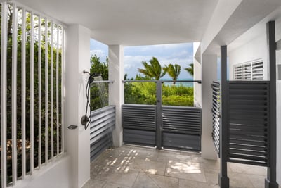 Luxury Villa Photo #22