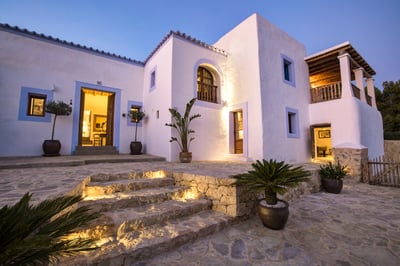 Luxury Villa Photo #14