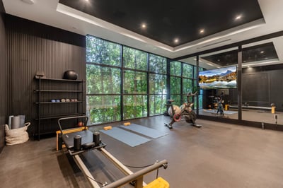 Luxury Villa Photo #48