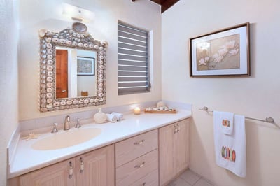 Luxury Villa Photo #9