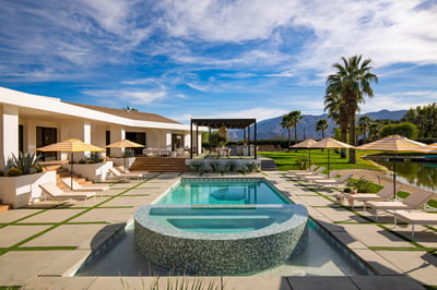 Luxury Villa Photo #2