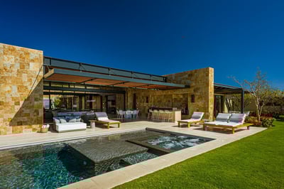 Luxury Villa Photo #3