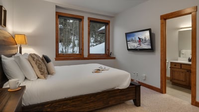 Second queen room on upper level