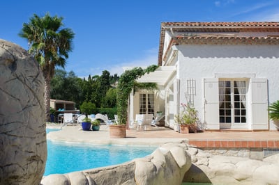 Luxury Villa Photo #2