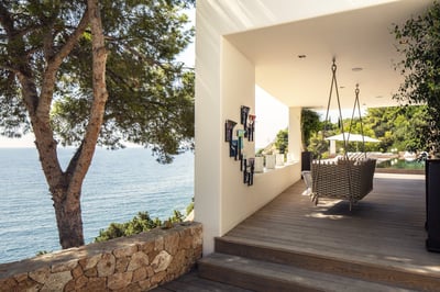 Luxury Villa Photo #5