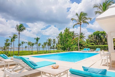 Luxury Villa Photo #7