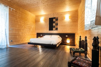 Luxury Villa Photo #25