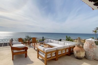 Luxury Villa Photo #9