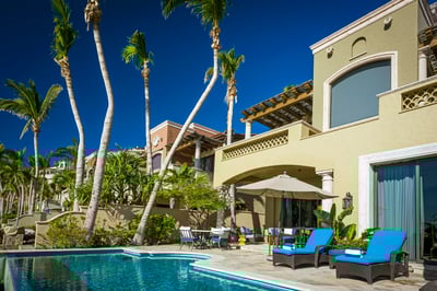 Luxury Villa Photo #6
