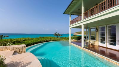 Luxury Villa Photo #16
