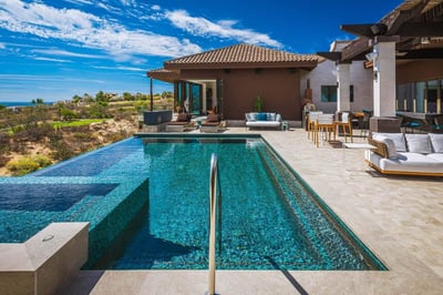 Luxury Villa Photo #11