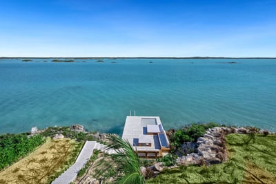 Luxury Villa Photo #5