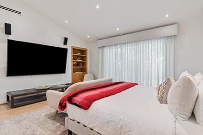 Luxury Villa Photo #22
