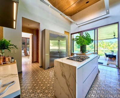 Luxury Villa Photo #17