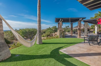 Luxury Villa Photo #13
