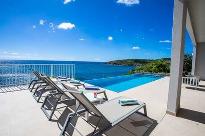 Luxury Villa Photo #6