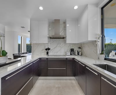 Luxury Villa Photo #19