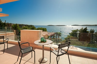 Luxury Villa Photo #34