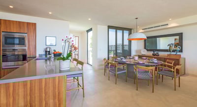 Luxury Villa Photo #9