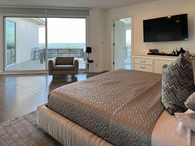 Luxury Villa Photo #16