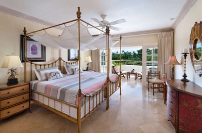 Luxury Villa Photo #8