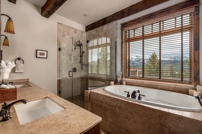 Luxury Villa Photo #9