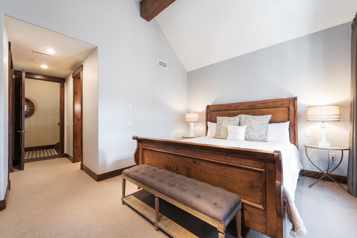 Silver Star 4 BDM Cottage with Spa