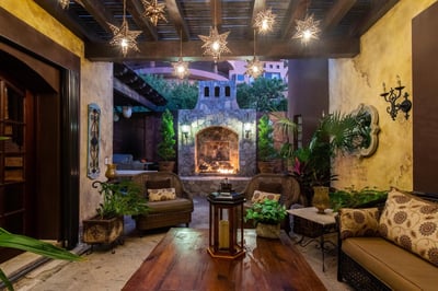 Luxury Villa Photo #14