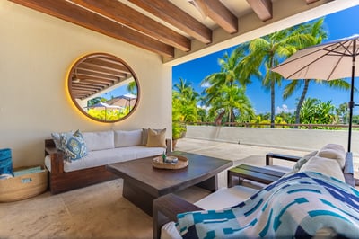 Luxury Villa Photo #11