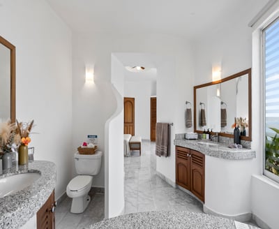 Luxury Villa Photo #71