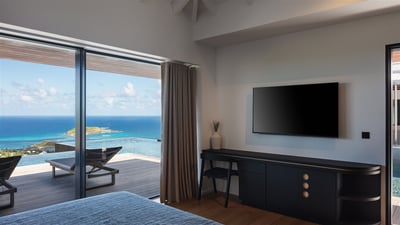 Luxury Villa Photo #30