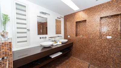 Luxury Villa Photo #27