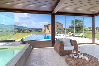 Luxury Villa Photo #12