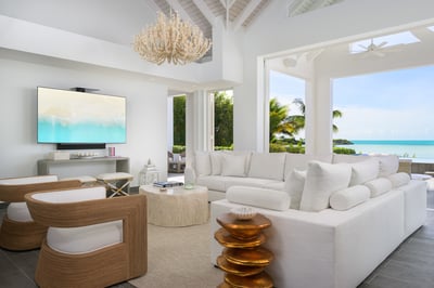 Luxury Villa Photo #25