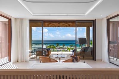Luxury Villa Photo #11