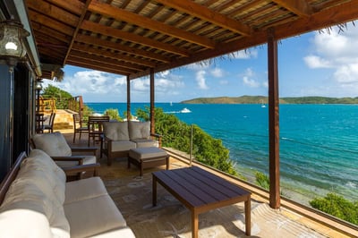 Luxury Villa Photo #4