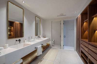 Luxury Villa Photo #31