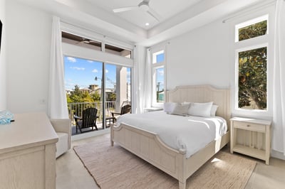 Luxury Villa Photo #20