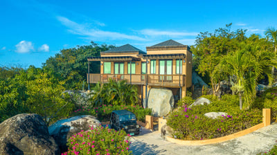 Luxury Villa Photo #46