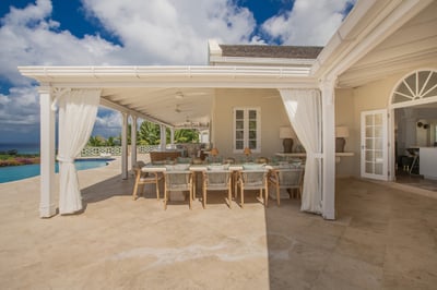 Luxury Villa Photo #5