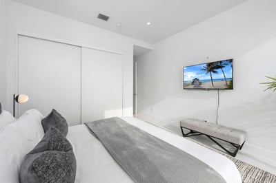 Luxury Villa Photo #31